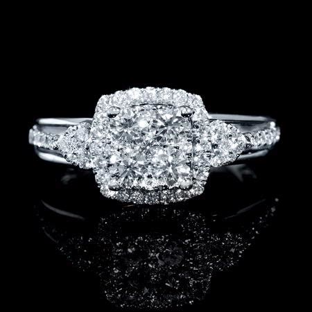 .89ct Diamond 18k White Gold Halo Ring