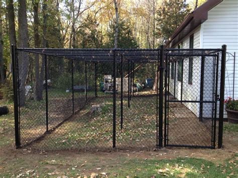 Outdoor Dog Kennels - Roma Fence | Dog kennel outdoor, Dog kennel flooring, Outdoor dog