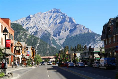 Where to find Canada's small town vibe - Easyvoyage