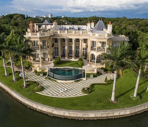 Waterfront mansion in Sarasota, Florida | Mansions, Florida mansion, Luxury homes dream houses