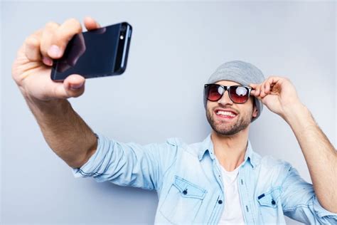 Payez vos achats avec un selfie ! - Banque en ligne JepargneEnLigne.com