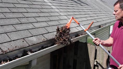 Common Roof Gutter Cleaning Mistakes: 8 You Should Avoid - EDM Chicago