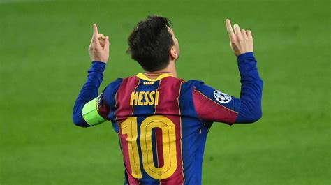 Juventus fear 'wounded lion' Lionel Messi in Champions League