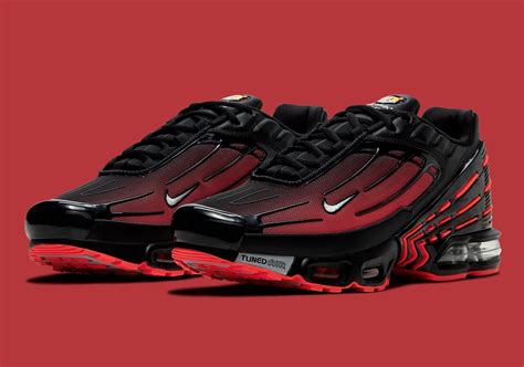 Nike Air Max Plus 3 Radiant Red Black CT1693-002 | SneakerNews.com