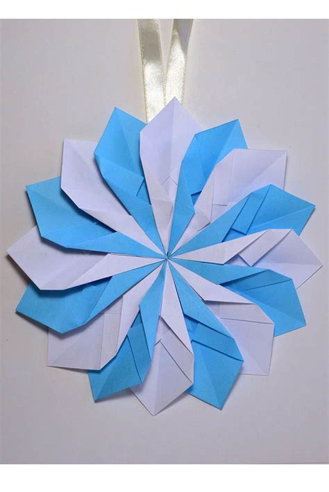 Easy Colored Snowflake Paper Origami Tutorial DIY Do you want to decorate your house and room ...