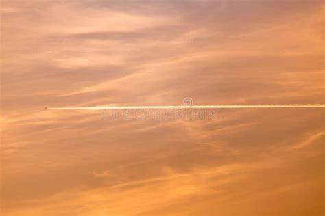 Trail from the Plane in the Sky at Sunset Stock Image - Image of blue, beauty: 100463279