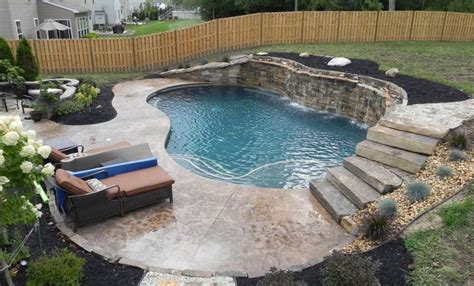 Retaining wall with pool on slope – Google Search - Pool Ideas