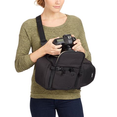 Best Camera Sling Bag for Photographers - Camera Sling Bag Reviews by Experts