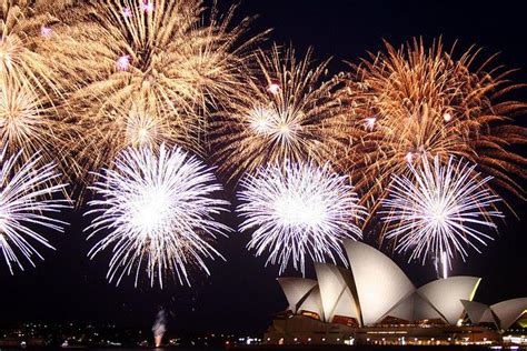 Sydney Opera House Fireworks 4 | Sydney opera house, Opera house, Fireworks