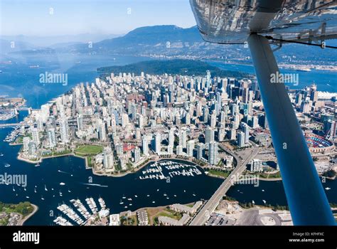 Aerial view of downtown vancouver hi-res stock photography and images - Alamy