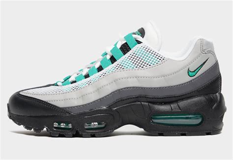 First Look: Nike Air Max 95 “Stadium Green” | LaptrinhX / News