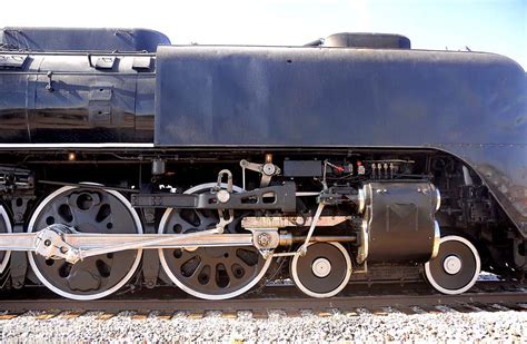 Air-and-Space.com, Union Pacific Steam Locomotive 844, November 12, 2011