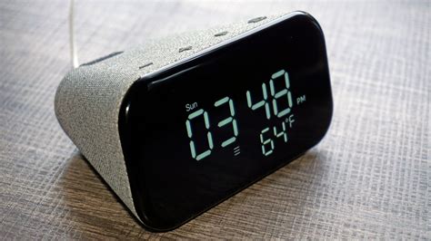 Lenovo Smart Clock Essential Review: Wait for a Sale on the Original – Review Geek