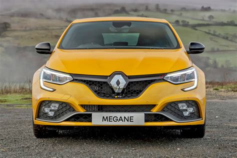 Renault Mégane RS 300 Trophy (2023) Price & Specs