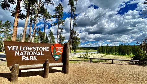 Where Is Yellowstone National Park?