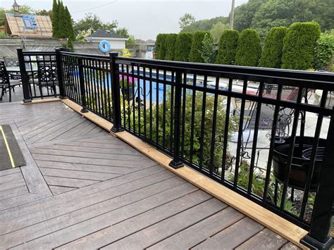 DECK RAILING IDEAS - Terrace Aluminum Railings