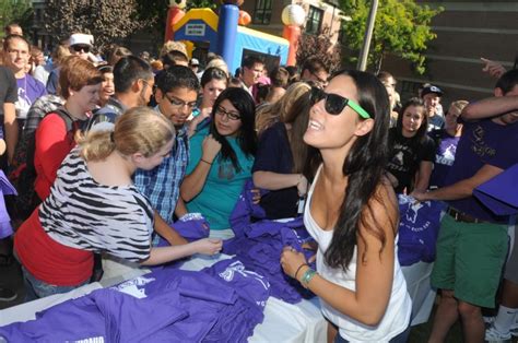 New Mascot at the College of Idaho | Photo Gallery | idahopress.com