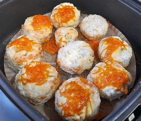 3-INGREDIENT SAVOURY CHEESE SCONES - Your Recipe Blog