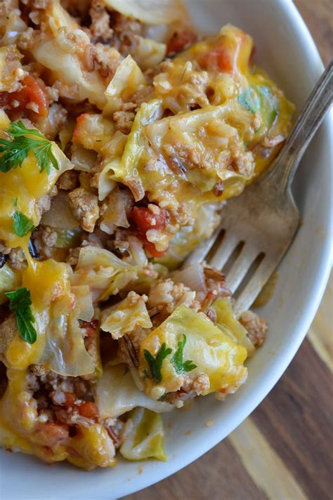 STUFFED CABBAGE CASSEROLE {Easy-One-Pot!} ★ WonkyWonderful