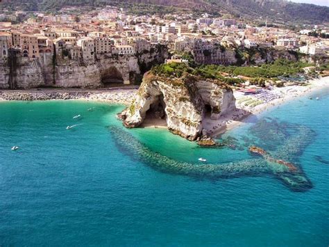 Tropea, Calabria, Italy : r/europe