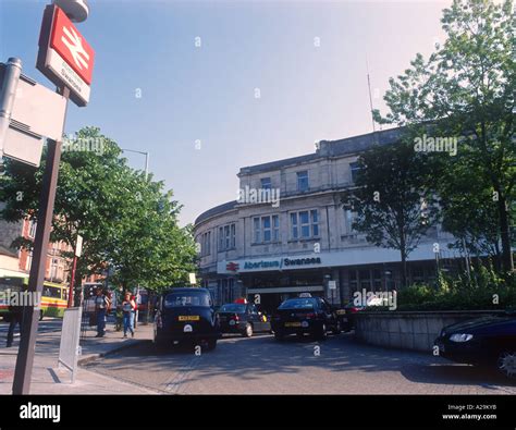 Swansea railway station hi-res stock photography and images - Alamy