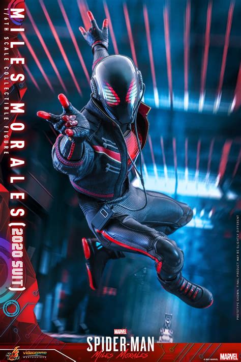 Spider-Man Miles Morales 2020 Suit Comes to Life With Hot Toys