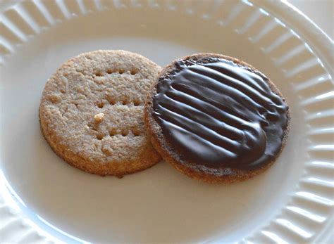 Dark Chocolate Digestive Biscuits — Unwritten Recipes