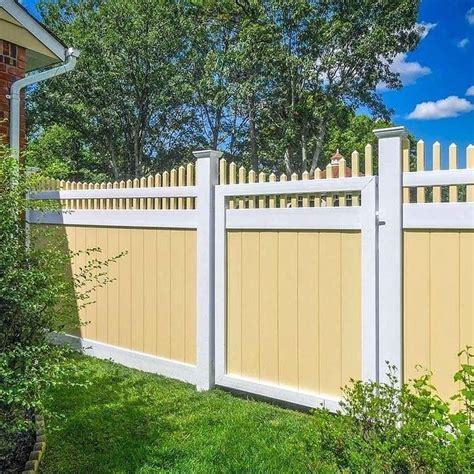 Fence Paint: 10 Best Color Ideas | The Family Handyman