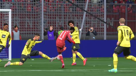 FIFA 22 tips and tricks: Explosive sprint, finesse shots, and how to dominate FUT | Laptop Mag