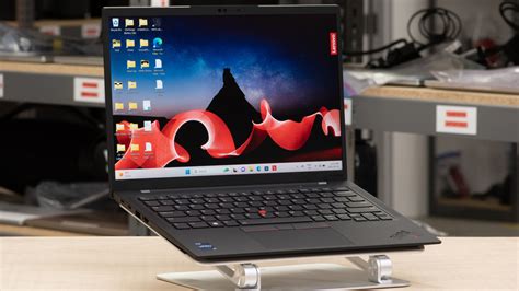 Lenovo ThinkPad X1 Carbon Gen 11 (2023) Review - RTINGS.com