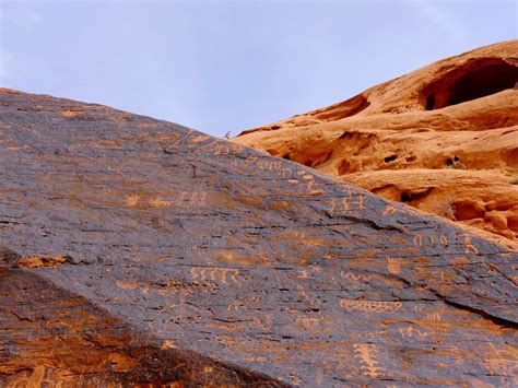 Petroglyphs at Valley of Fire | Smithsonian Photo Contest | Smithsonian Magazine