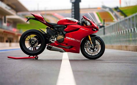 Ducati Wallpapers - Wallpaper Cave