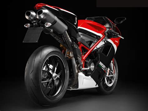 2012 Ducati 848 EVO Corse SE Review | Motorcycles Specification