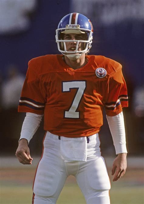 Elway throws 5 TDs – Denver Broncos History