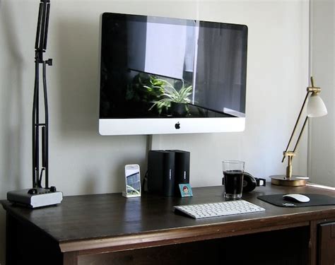 iMac Wall Mount