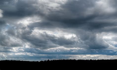 "Cloudy Night Sky" Images – Browse 207 Stock Photos, Vectors, and Video | Adobe Stock