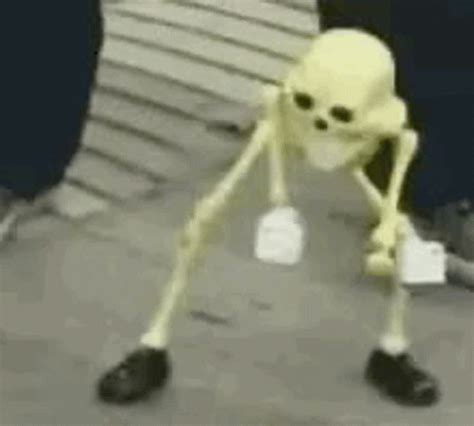 Skeleton Dancing GIF - Skeleton Dancing Undead - Discover & Share GIFs