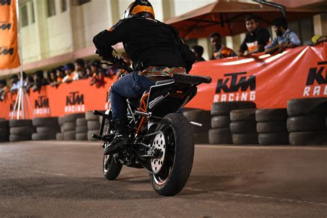 KTM Stunt Show on Behance