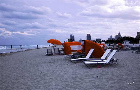 Ocean View 6 - Miami Beach, Florida Photograph by Madeline Ellis - Pixels