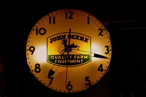 Retro John Deere Advertising Clock Editorial Stock Image - Image of advertisement, deere: 155207709