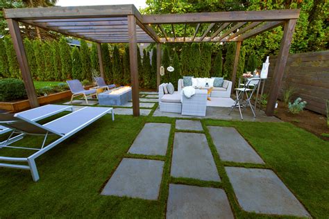 BEAVERTON, OREGON - Premier Backyard Living