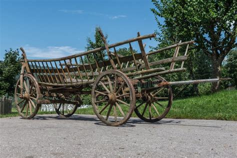 Wagon Old Oldtimer Wood Wheels Stock Photo - Image of oldtimer, side: 125105008