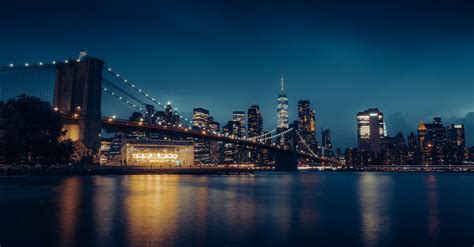 Manhattan Bridge at Night · Free Stock Photo