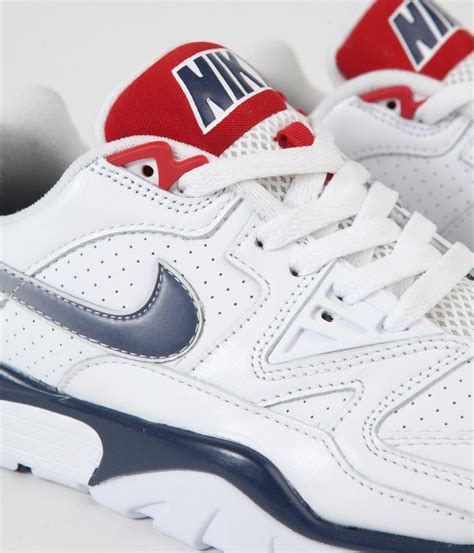 Nike Air Cross Trainer 3 Low Shoes - White / Midnight Navy - Midnight | Always in Colour