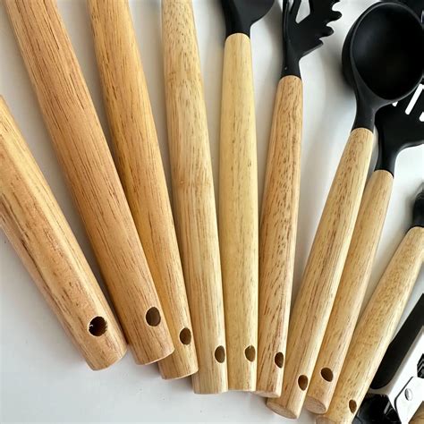 Hotseller Bakeware Set Non-stick Heat Resistant Wooden Handle Silicone Baking Utensils Set - Buy ...