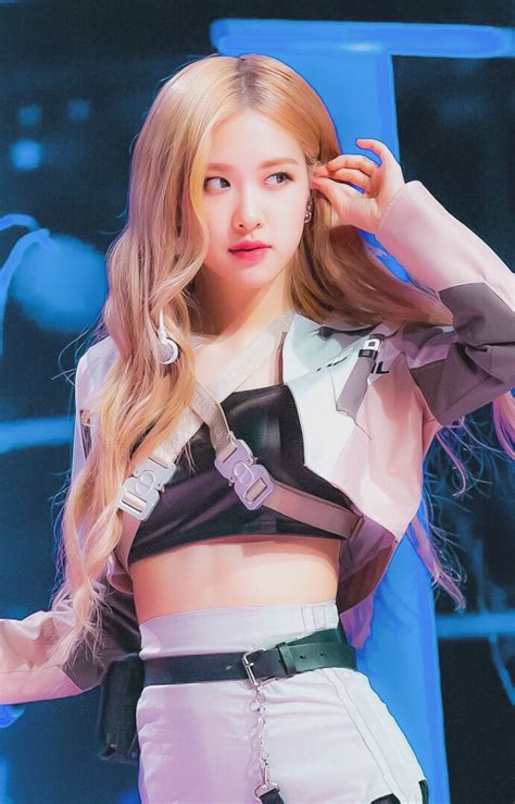 Recent Photos of BLACKPINK's Rosé Prove That It's Finally Her Time to Shine - Koreaboo