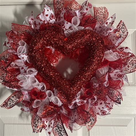 Valentines Day Wreath, Heart Wreath, Valentines Heart Wreath, Valentine's Welcome Wreath, Happy ...