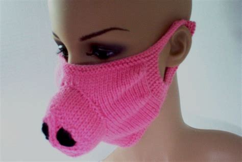 Knitted Medical Mask With Pig Snout - KnitHacker