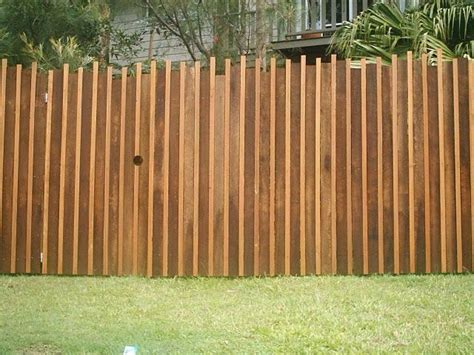 wood fence designs vertical - Vertical Slat Fence Home Design Ideas, Renovations & Photos ...