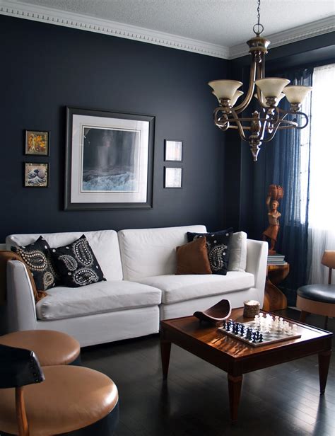 15 Beautiful Dark Blue Wall Design Ideas